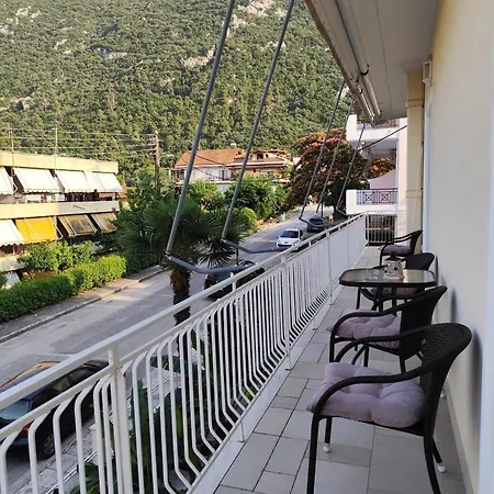 Sunshine Καμένα Βούρλα