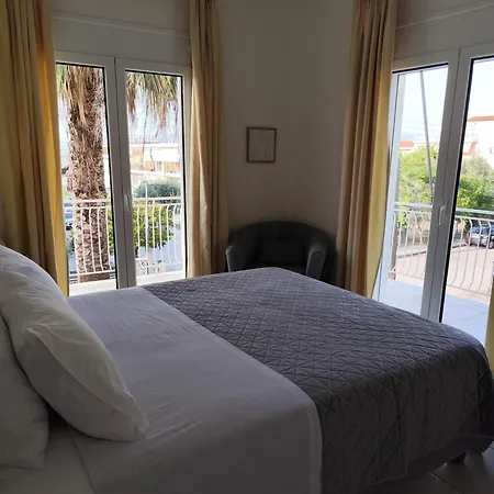 Sunshine Καμένα Βούρλα